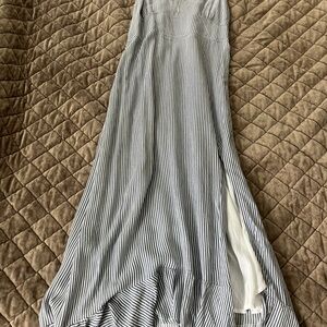 Abercrombie & Fitch Blue and white striped midi dress